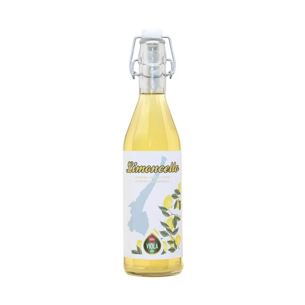 LEMON LIQUEUR FROM LAKE GARDA